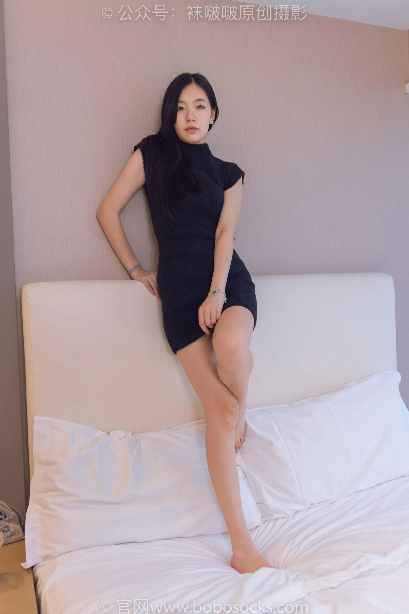 [BoBoSocks袜啵啵]NO.194 小甜豆-高跟长靴、凉鞋、黑丝、裸足 [140P]插图4
